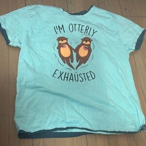 Blue Otter Graphic T-Shirt